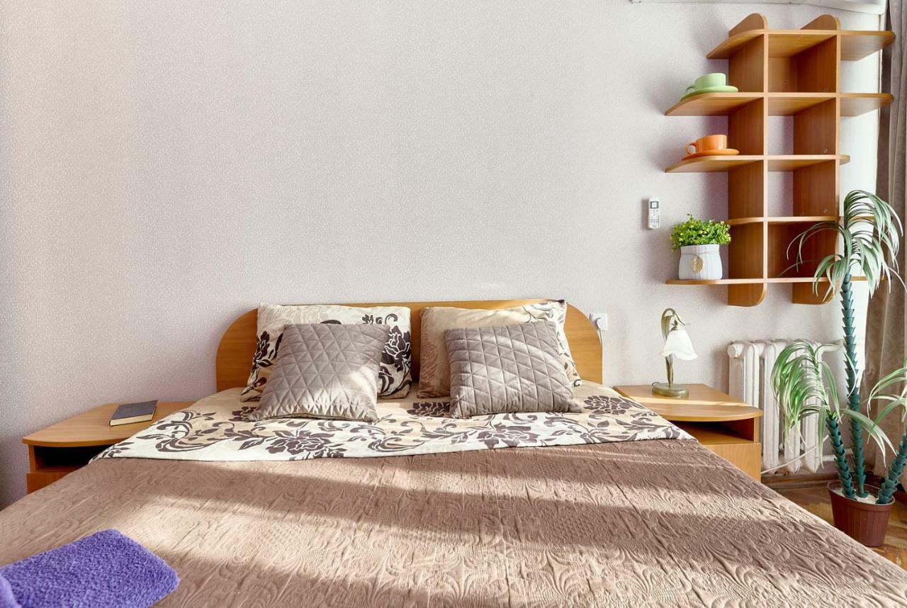 L3-82 Main Street- Modern New Three 3 Separate 3Bedrooms 100 M2 - Central Location, Metro Palace Of Sports - Gulliver Mall, Arena City Kiev Eksteriør billede