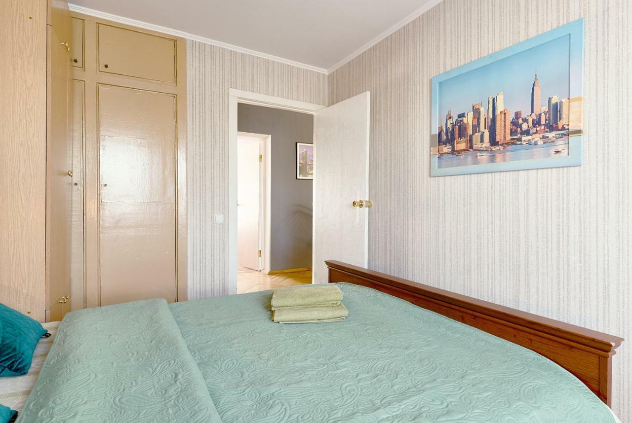 L3-82 Main Street- Modern New Three 3 Separate 3Bedrooms 100 M2 - Central Location, Metro Palace Of Sports - Gulliver Mall, Arena City Kiev Eksteriør billede